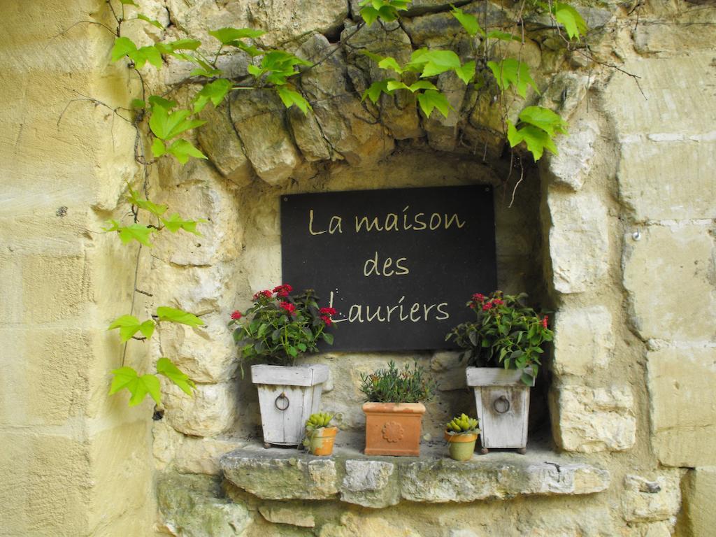 Bed and Breakfast La Maison Des Lauriers Arpaillargues-et-Aureillac Zewnętrze zdjęcie